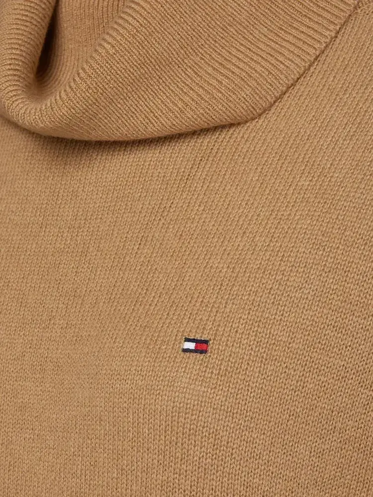 ŠATY Tommy Hilfiger 32
